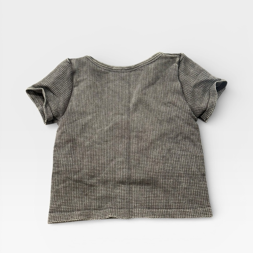 Altar’d State Gray Square Neck Waffle Women’s T-Shirt Size Medium - Picture 2 of 7
